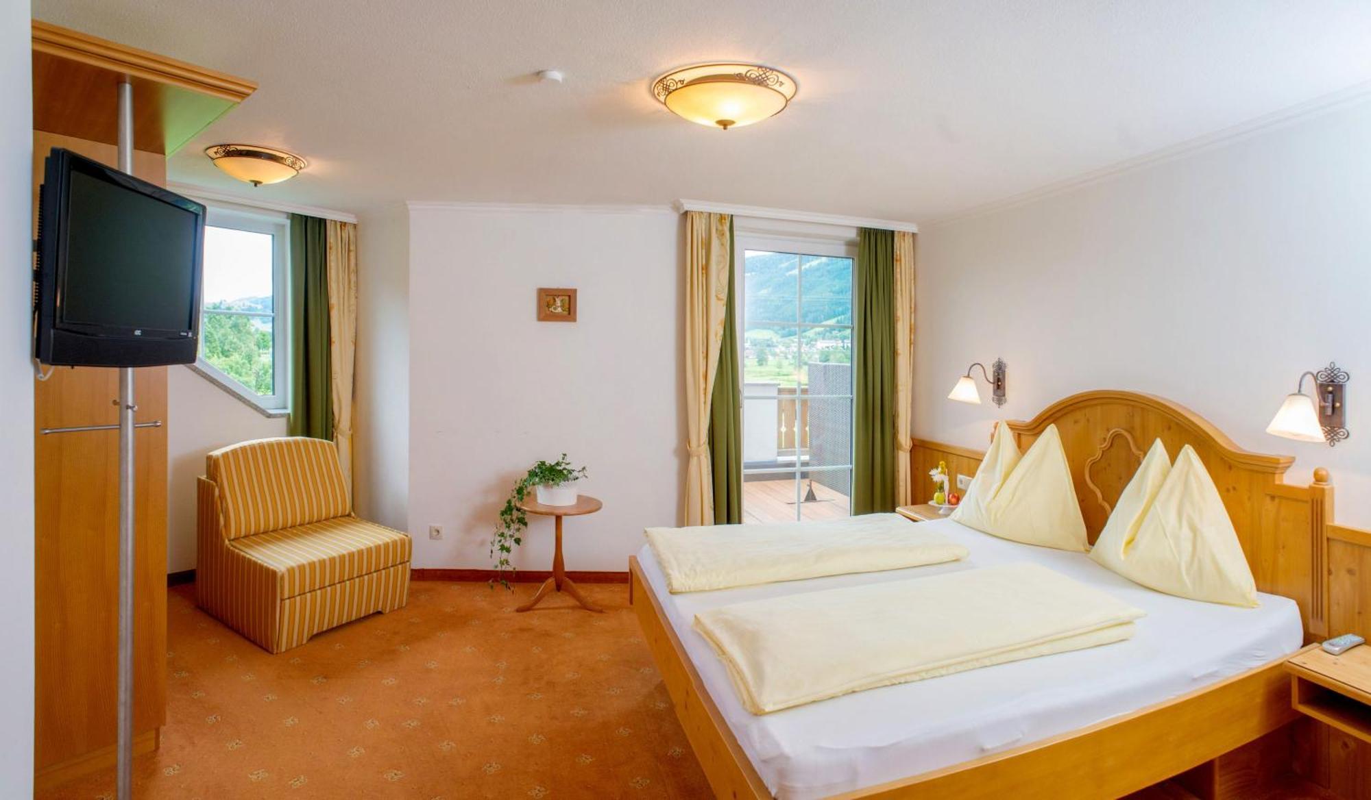 Landhotel Hubengut Bed And Breakfast Radstadt Dış mekan fotoğraf