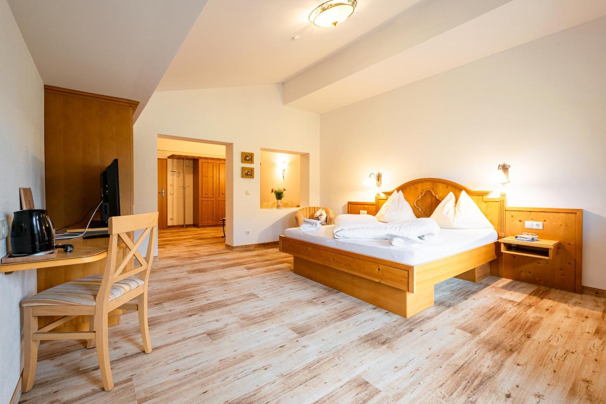 Landhotel Hubengut Bed And Breakfast Radstadt Dış mekan fotoğraf
